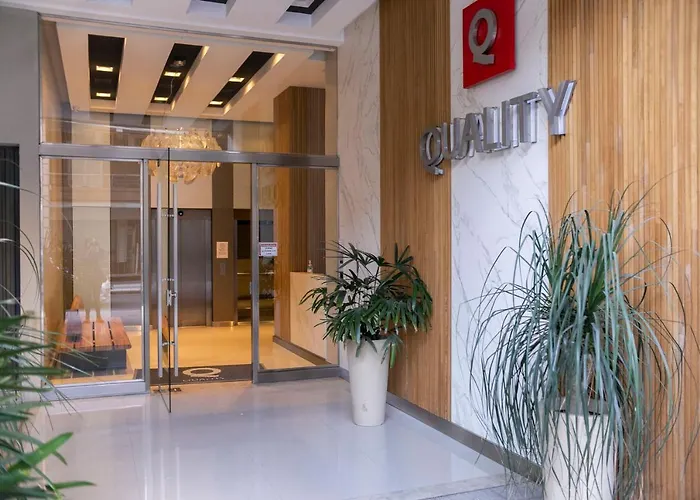 Quality - Edificio De Categoria Crisostomo Alvarez 731